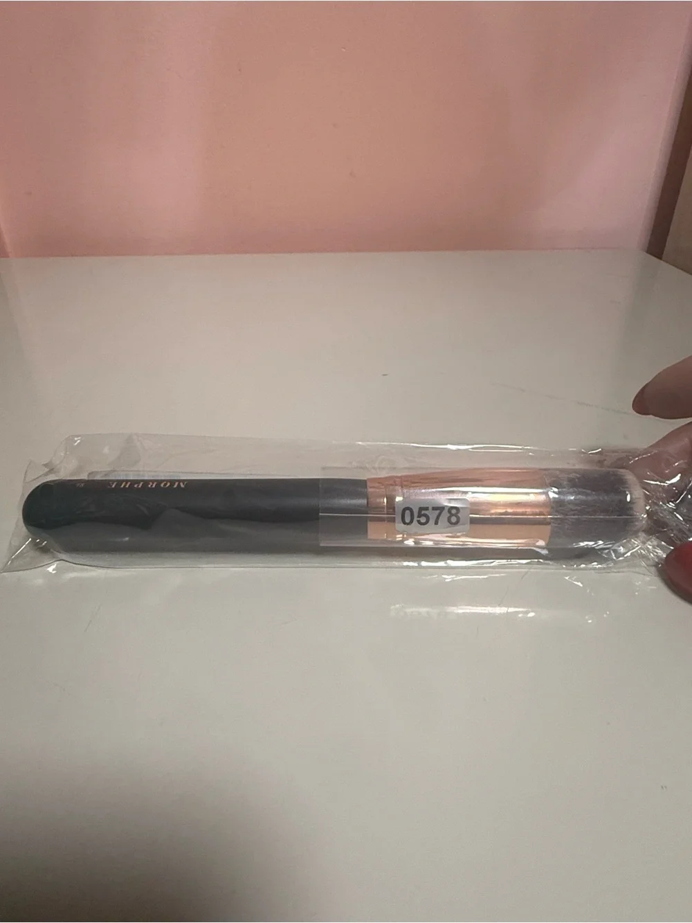 Morphe R6 Blush Brush Makeup Brush Black Handle Rose Gold Accent